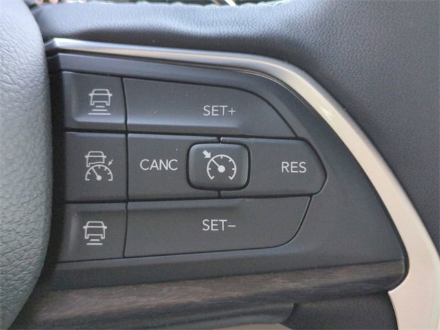 New 2025 Jeep Grand Cherokee Limited w/ Trailer Tow Package image 27