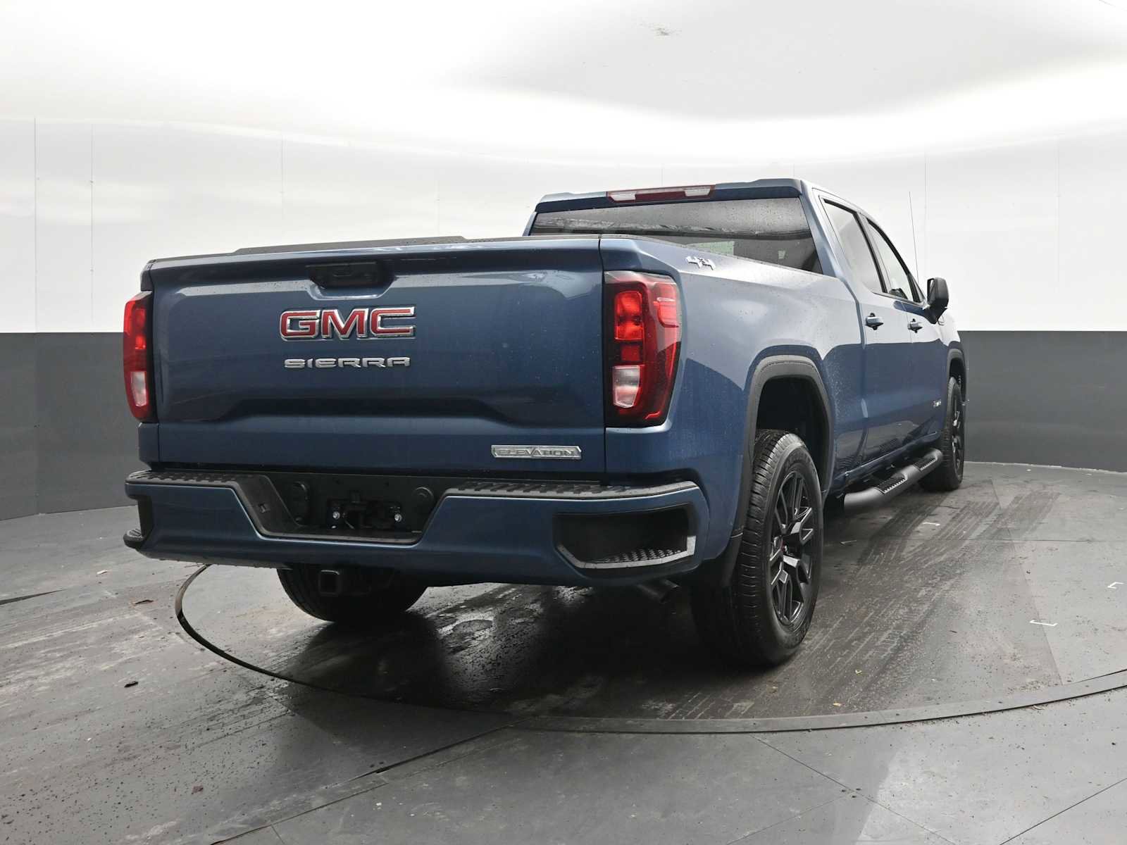 New 2026 GMC Sierra 1500 Elevation image 10