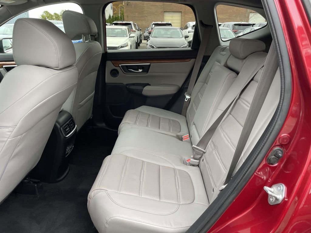 Used 2022 Honda CR-V Touring image 12
