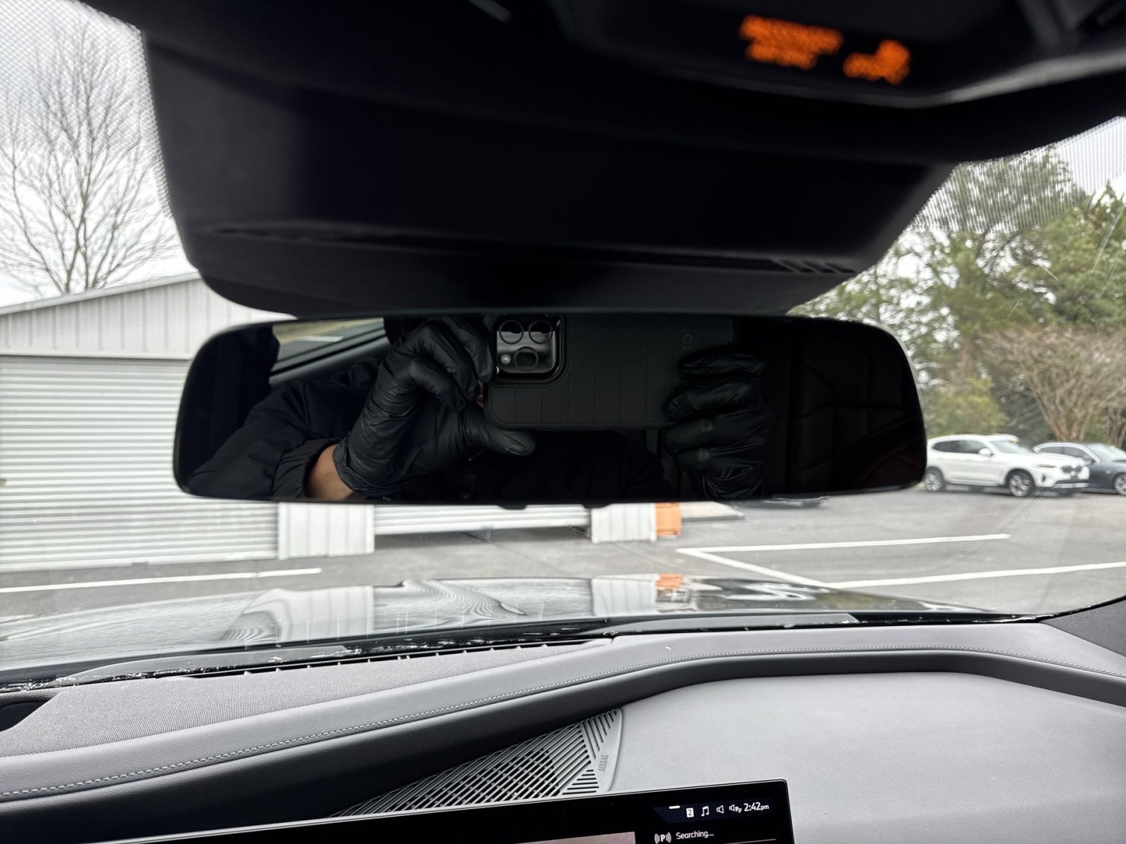 Used 2023 BMW 760i xDrive image 15