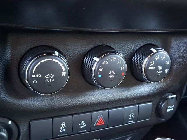 Used 2011 Jeep Wrangler Unlimited Sahara w/ Dual Top Group AWD/4WD image 16