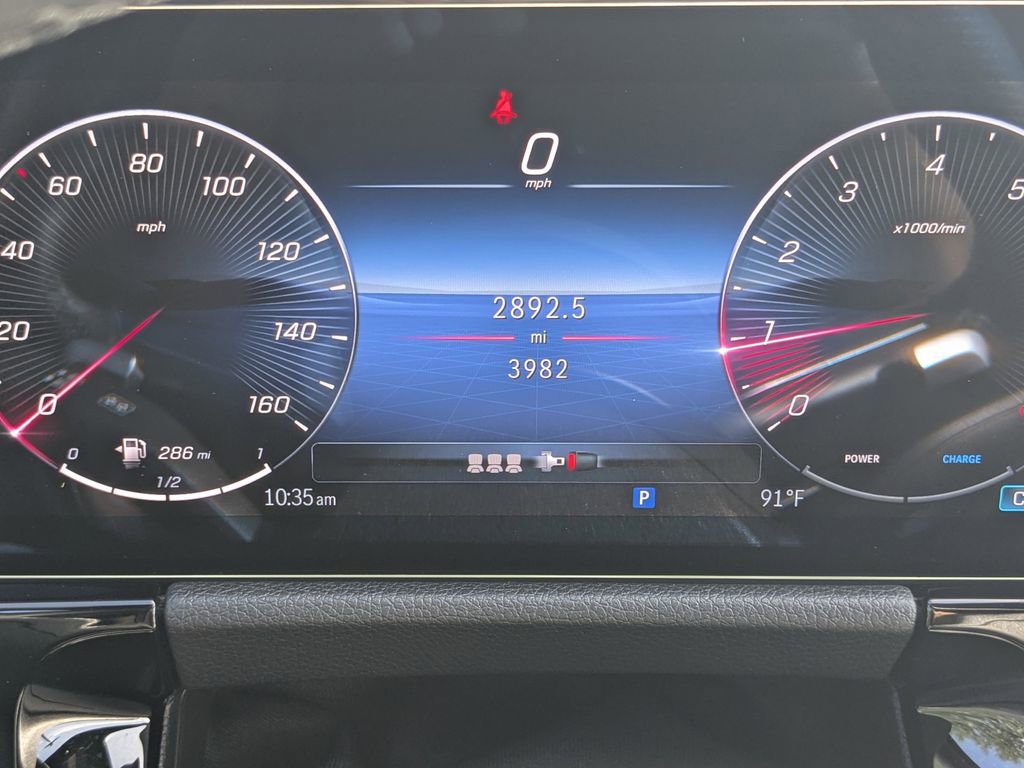 Used 2025 Mercedes-Benz GLA 250 image 13