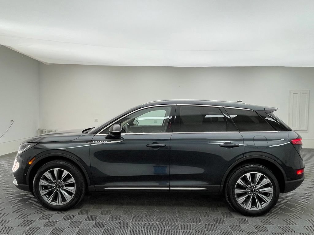 Used 2022 Lincoln Corsair Reserve w/ Equipment Group 201A FWD image 14