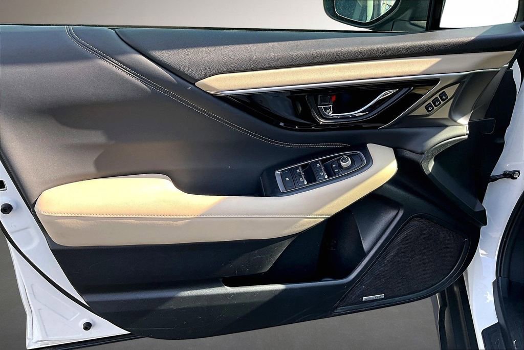 Used 2023 Subaru Outback Limited AWD/4WD image 21