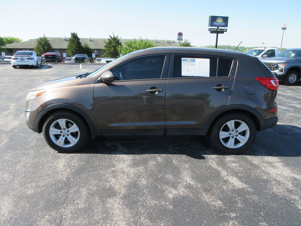 Used 2013 Kia Sportage LX image 2