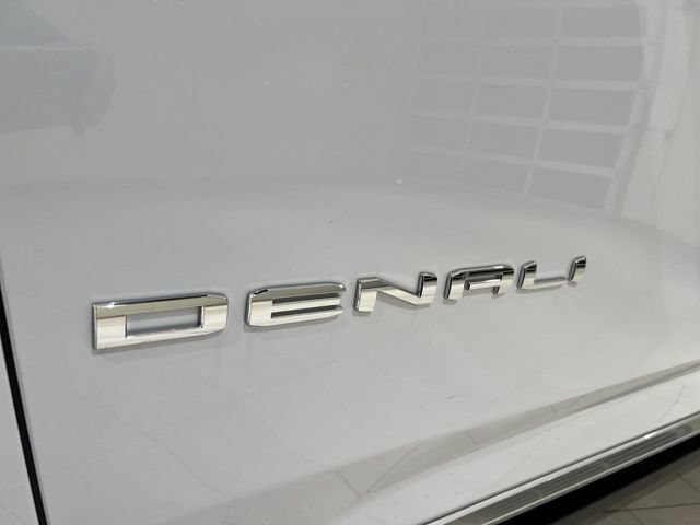 New 2026 GMC Yukon Denali w/ Denali Reserve Package AWD/4WD image 29