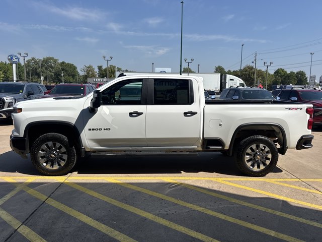 Used 2024 Chevrolet Silverado 2500 Custom w/ Custom Value Package AWD/4WD image 10