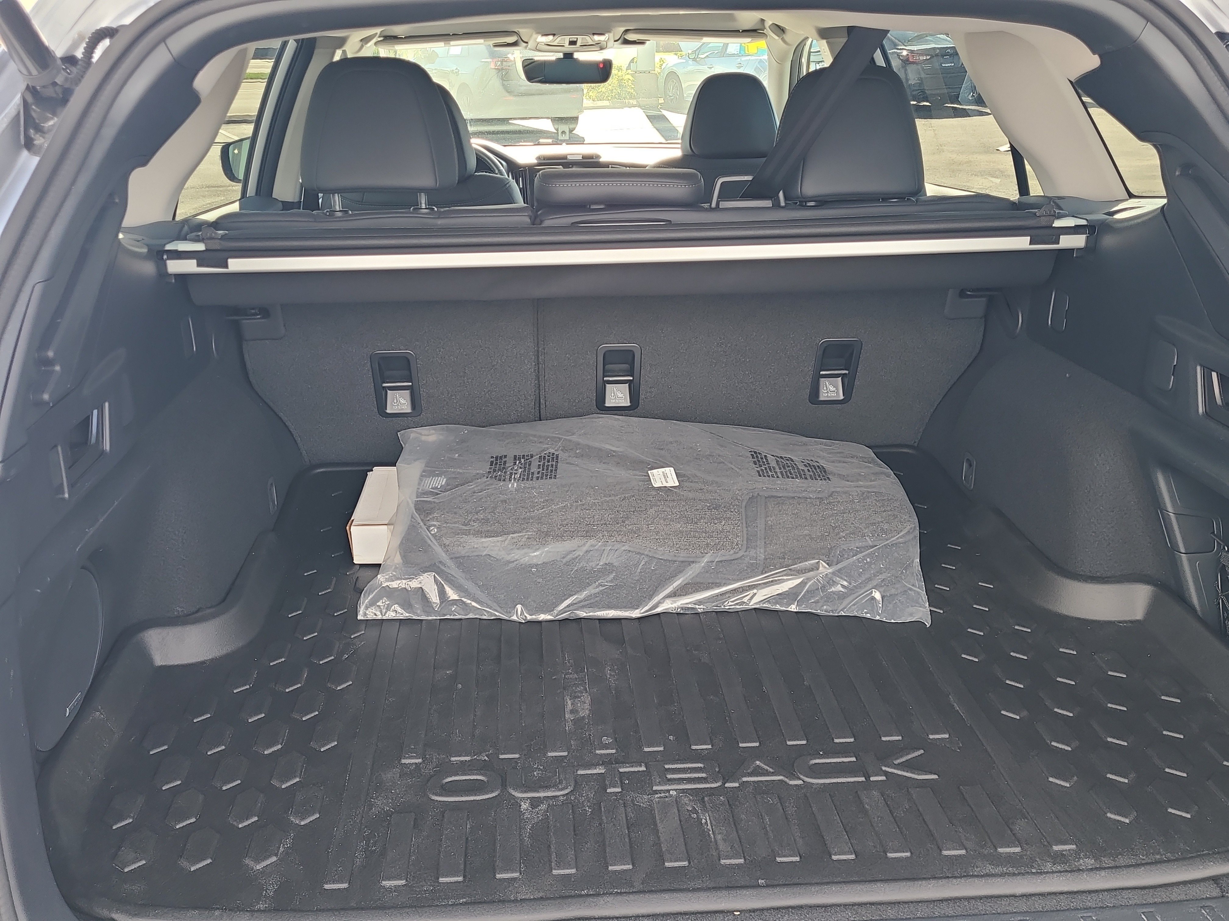 Certified 2024 Subaru Outback Limited AWD/4WD image 9