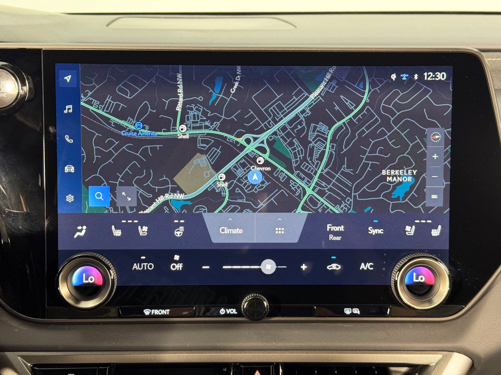 Used 2023 Lexus RX 350 Luxury w/ Cold Area Package image 28