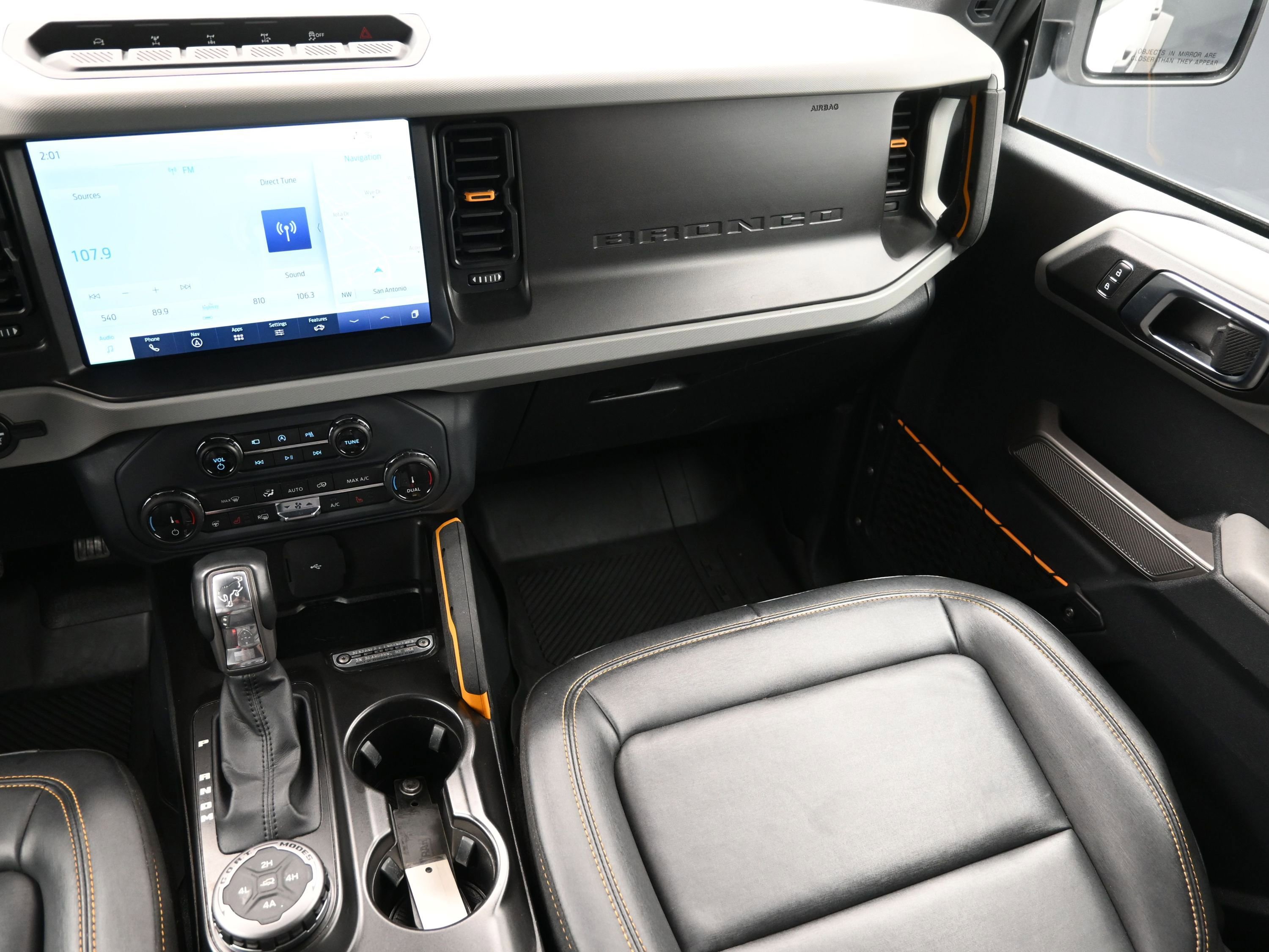 Used 2022 Ford Bronco Badlands image 40