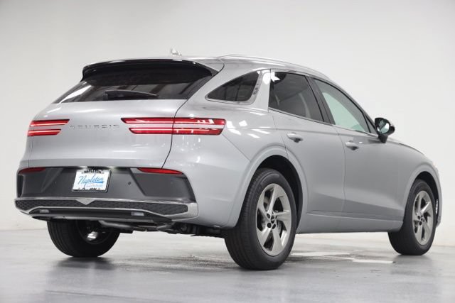 New 2027 Genesis GV70 2.5T AWD/4WD image 14