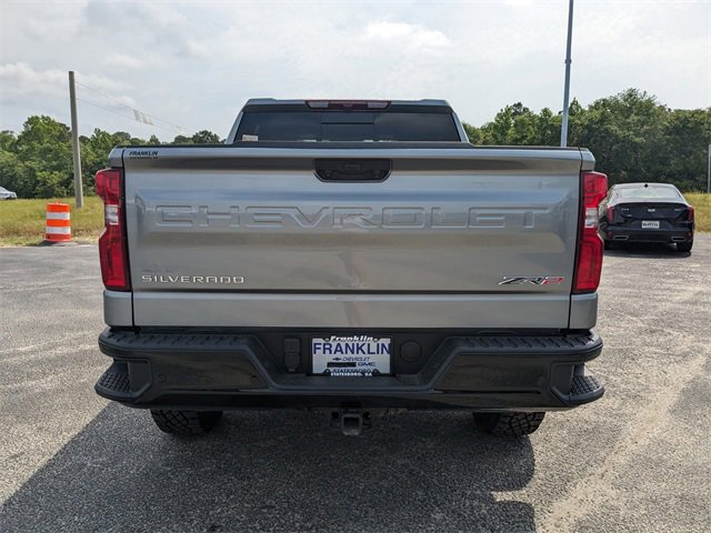 Used 2024 Chevrolet Silverado 1500 ZR2 image 5