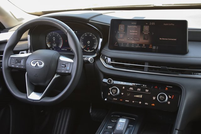 Used 2025 INFINITI QX60 Luxe w/ Lighting Package (N94) image 3