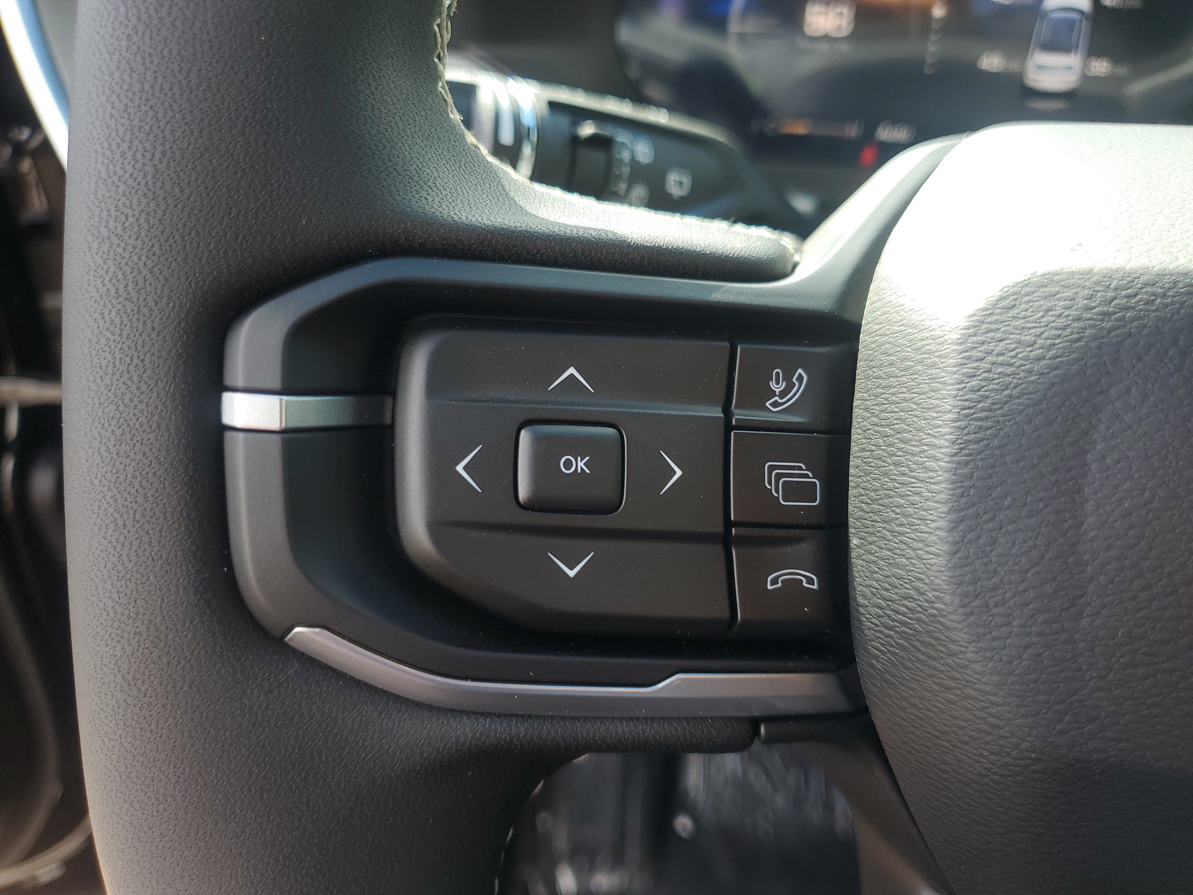 New 2026 Jeep Cherokee Laredo AWD/4WD image 15