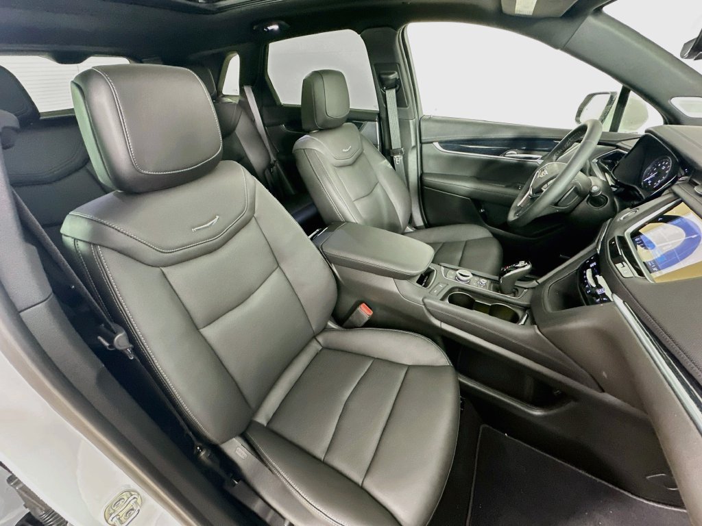 New 2026 Cadillac XT5 Premium Luxury w/ Driver Assist Package AWD/4WD image 36