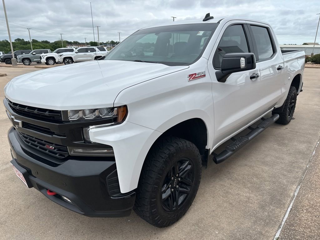 Used 2021 Chevrolet Silverado 1500 LT Trail Boss w/ Convenience Package II AWD/4WD image 3