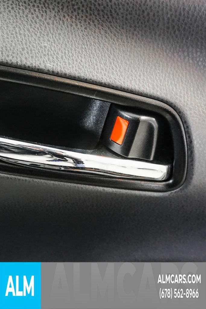 Used 2019 Toyota Prius Prime Advanced FWD image 43