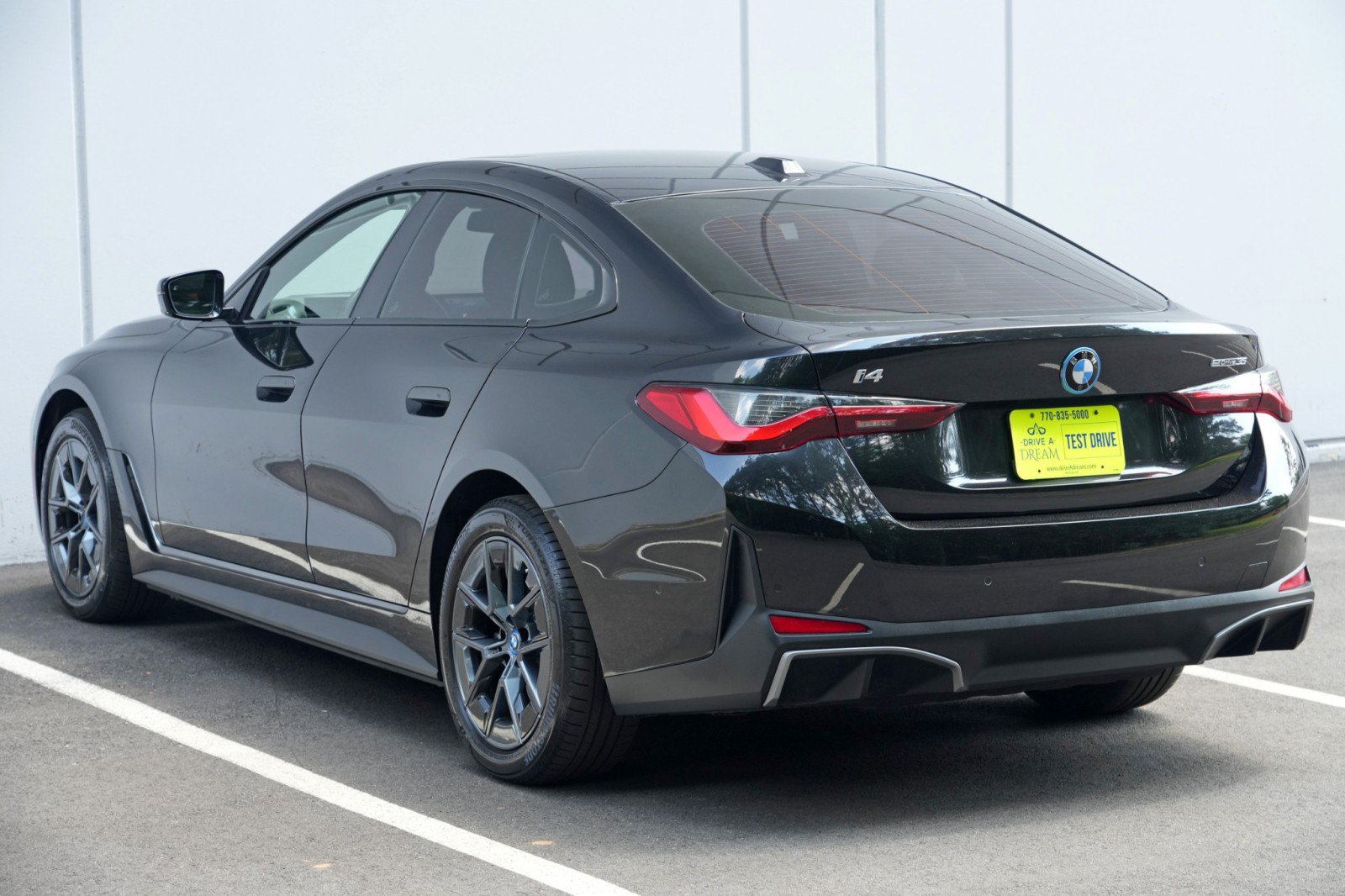 Used 2023 BMW i4 eDrive35 RWD image 49