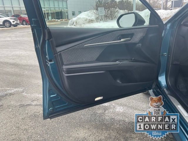 Used 2025 Toyota Camry XLE image 10