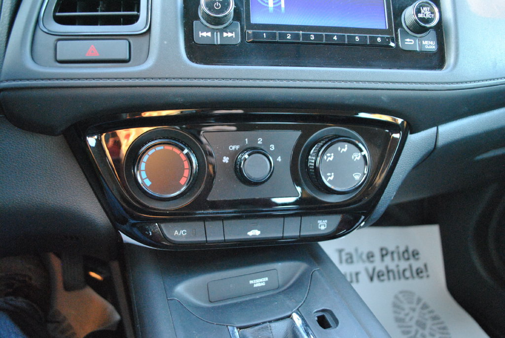 Certified 2018 Honda HR-V LX image 25