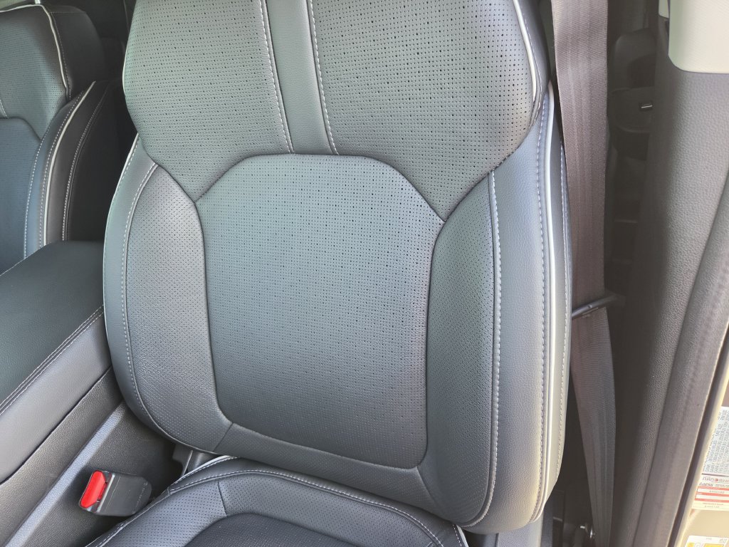 Certified 2024 Honda Pilot Elite image 17