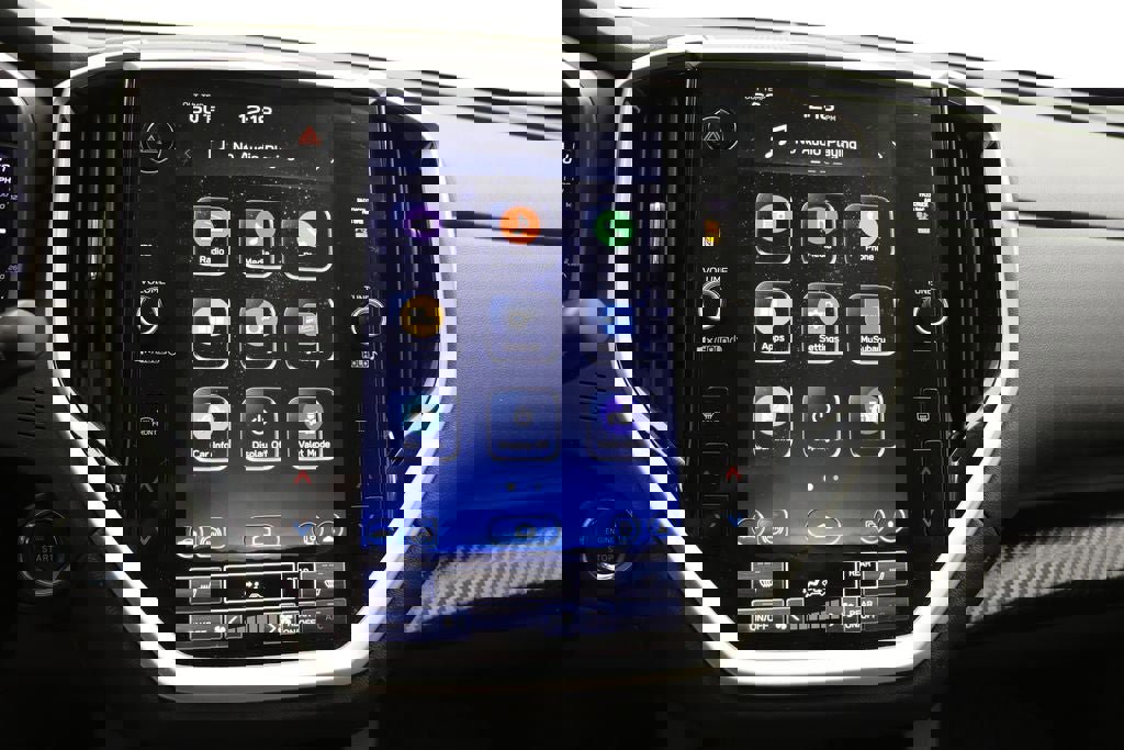 Used 2023 Subaru Ascent Premium w/ Convenience Package image 22