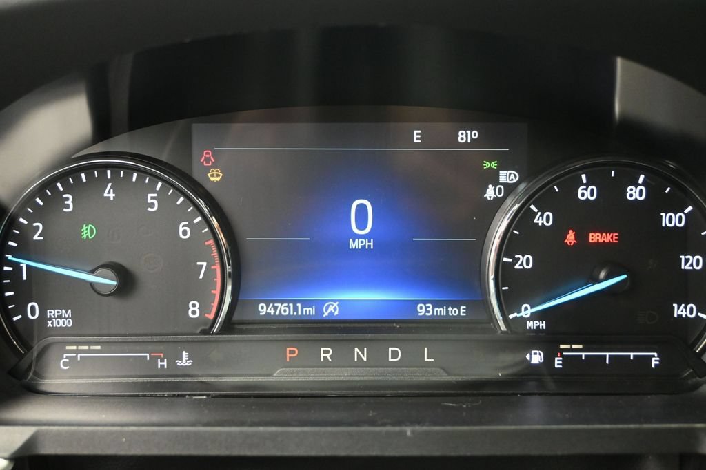 Used 2021 Ford Explorer XLT w/ Equipment Group 202A RWD image 12