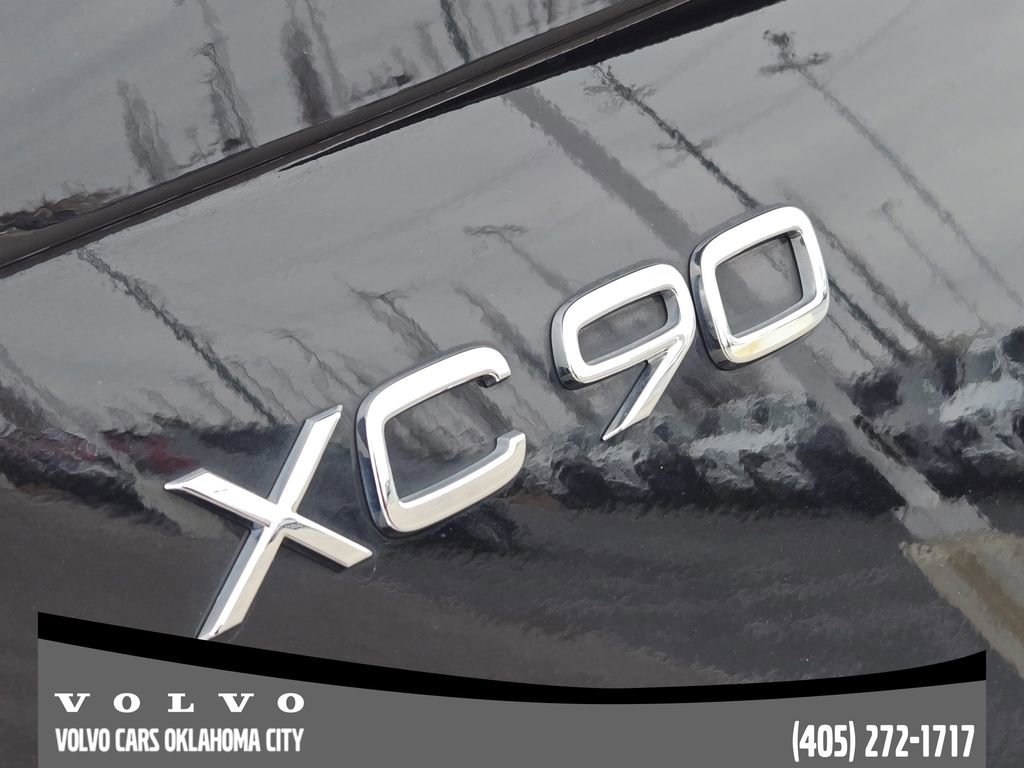 Certified 2023 Volvo XC90 B6 Ultimate w/ Protection Package Premier image 10