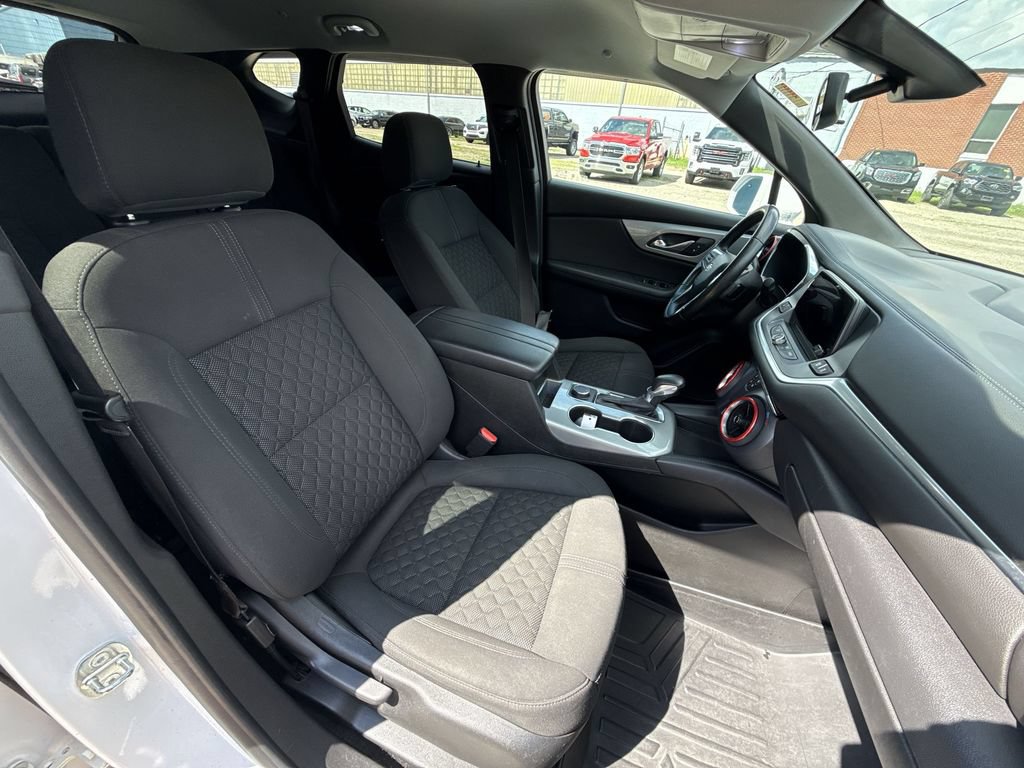 Used 2020 Chevrolet Blazer LT FWD image 24