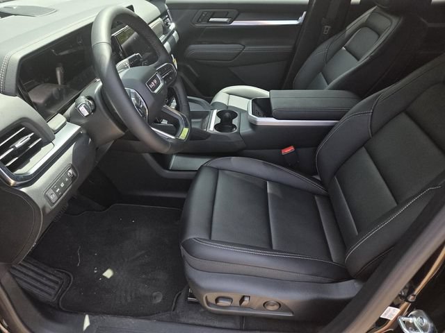 New 2027 GMC Terrain Elevation w/ Elevation Premium Package FWD image 24