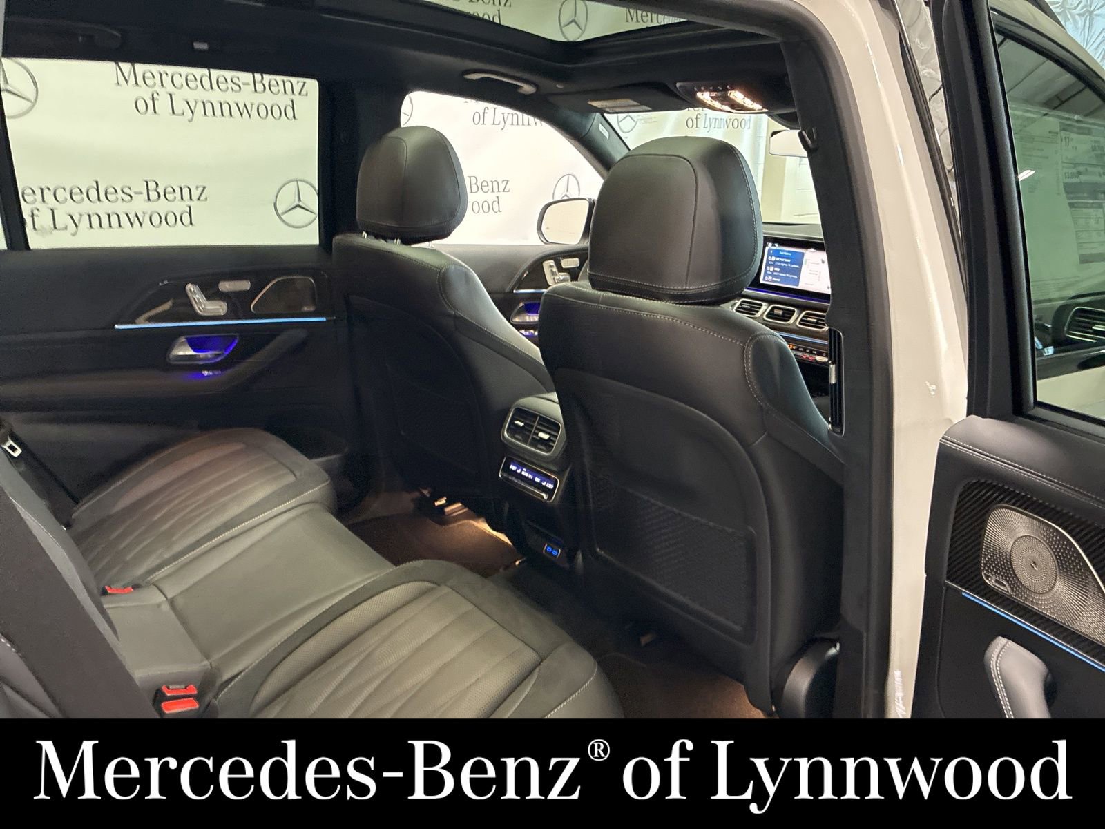 New 2026 Mercedes-Benz GLS 63 AMG 4MATIC image 21