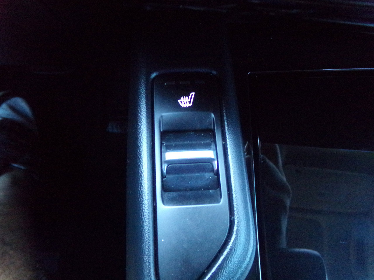 Used 2023 Kia Telluride S w/ S Sunroof Package image 12