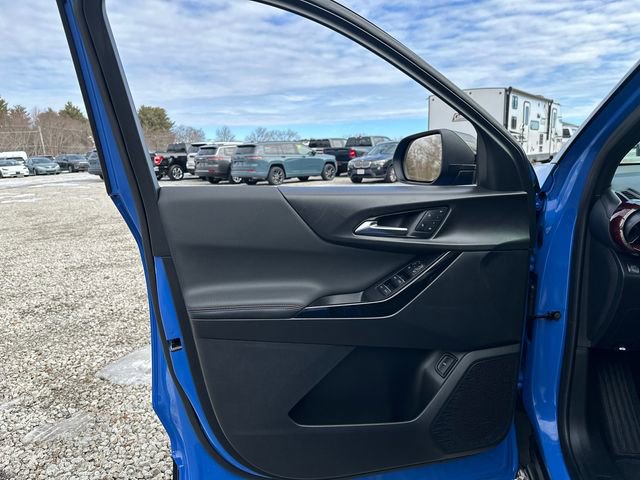 Used 2025 Chevrolet Equinox RS w/ Safety and Technology Package image 28