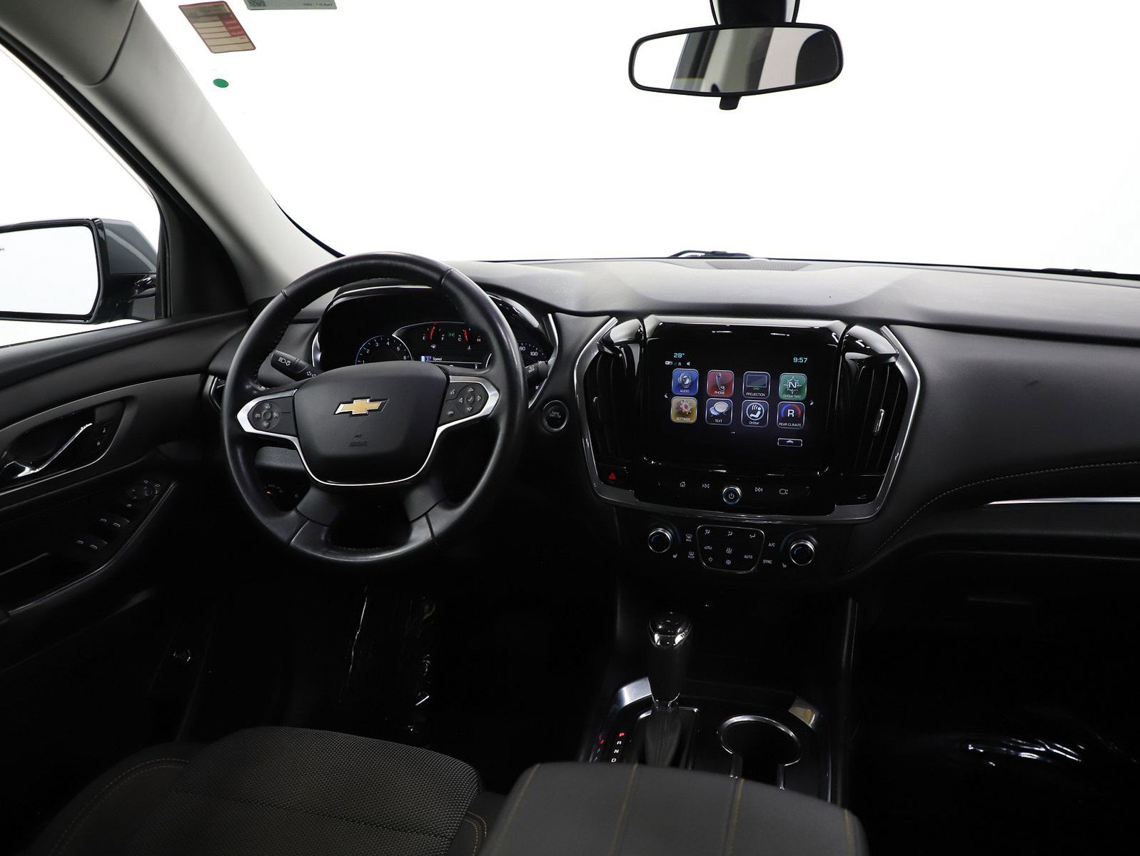 Used 2018 Chevrolet Traverse LT w/ LPO, Floor Liner Package image 15