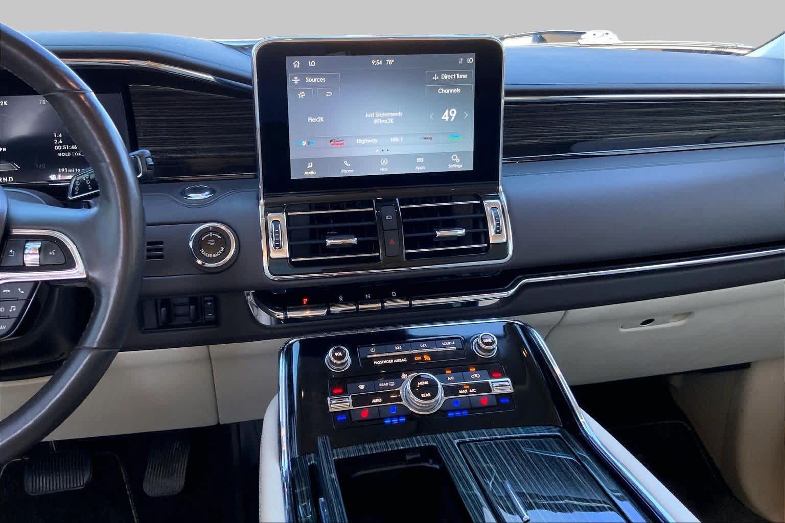 Used 2021 Lincoln Navigator L Black Label w/ Cargo Convenience Package AWD/4WD image 7