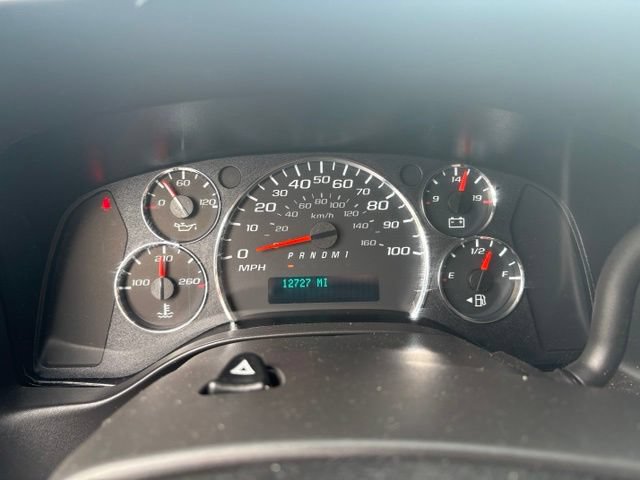 Used 2025 GMC Savana 2500 w/ Driver Convenience Package RWD image 34