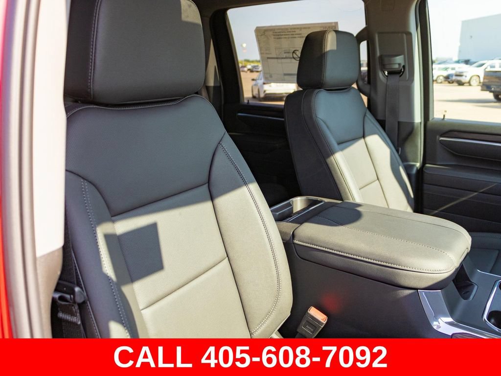 Used 2025 GMC Sierra 2500 SLT w/ SLT Premium Package AWD/4WD image 22