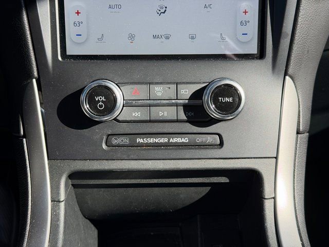 Used 2024 Ford Edge SEL image 28