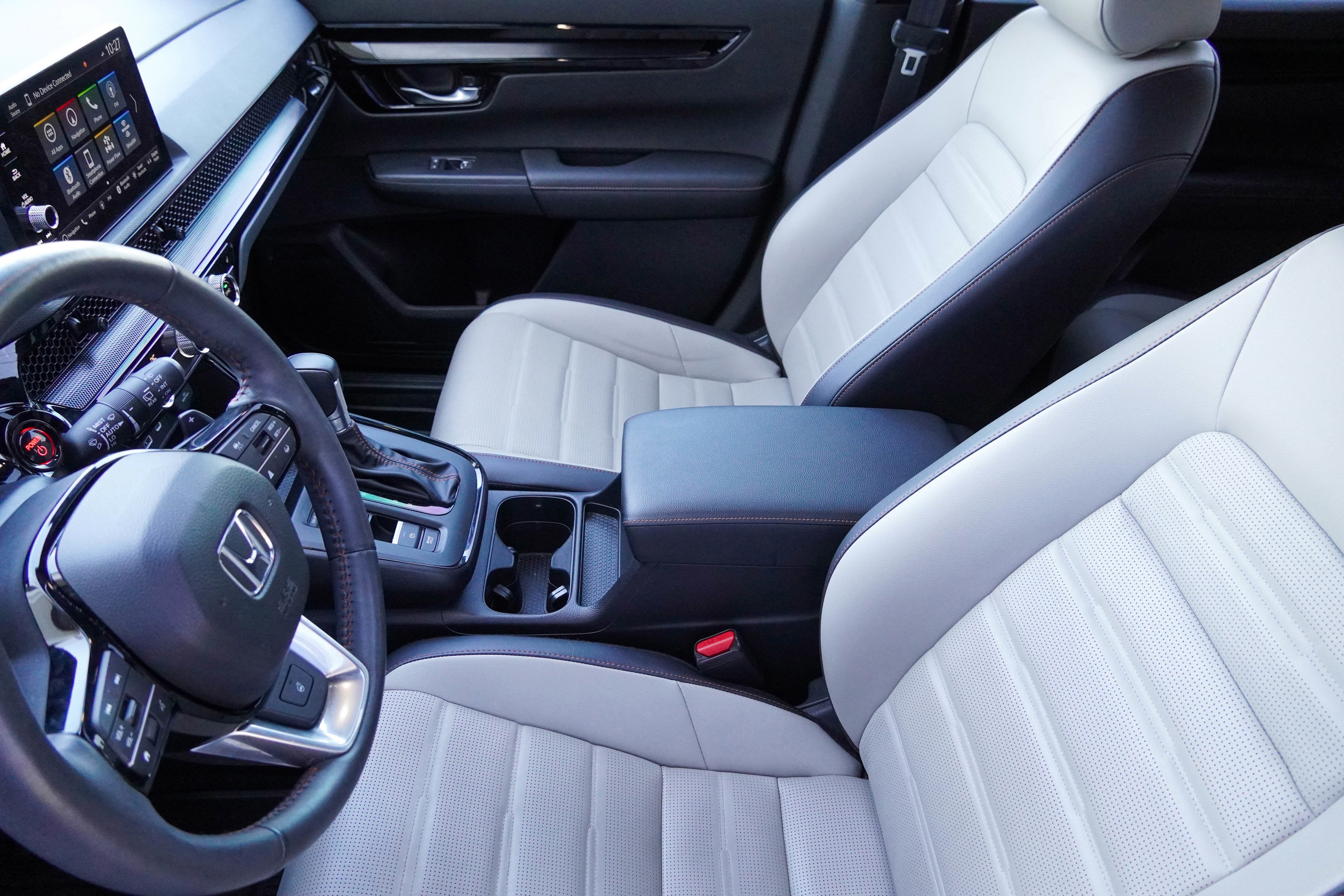 Used 2024 Honda CR-V Sport Touring image 11