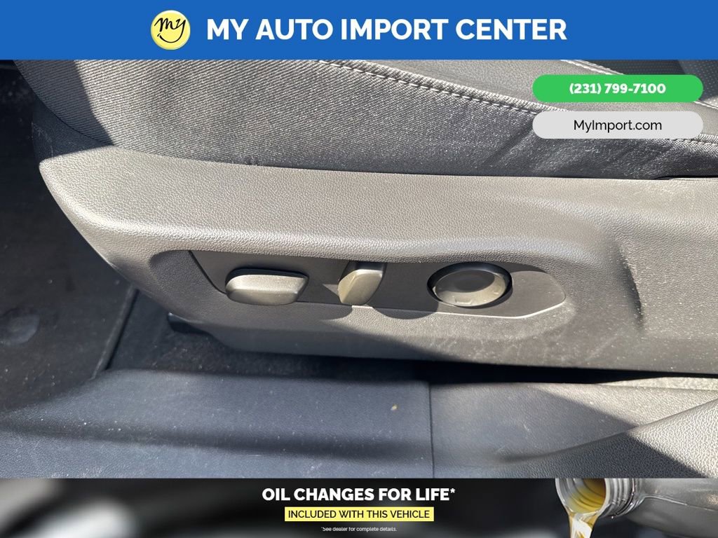 Used 2024 Buick Envision Preferred AWD/4WD image 13