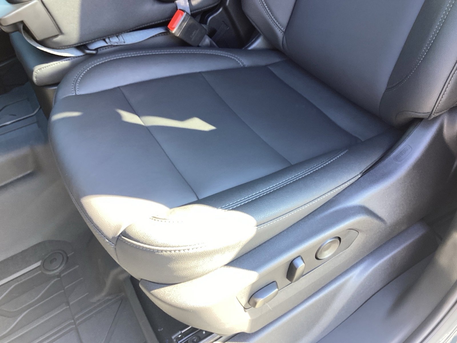 New 2026 Chevrolet Silverado 3500 LT w/ Trail Boss Package image 13