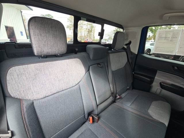 Used 2023 Ford Maverick XLT image 15