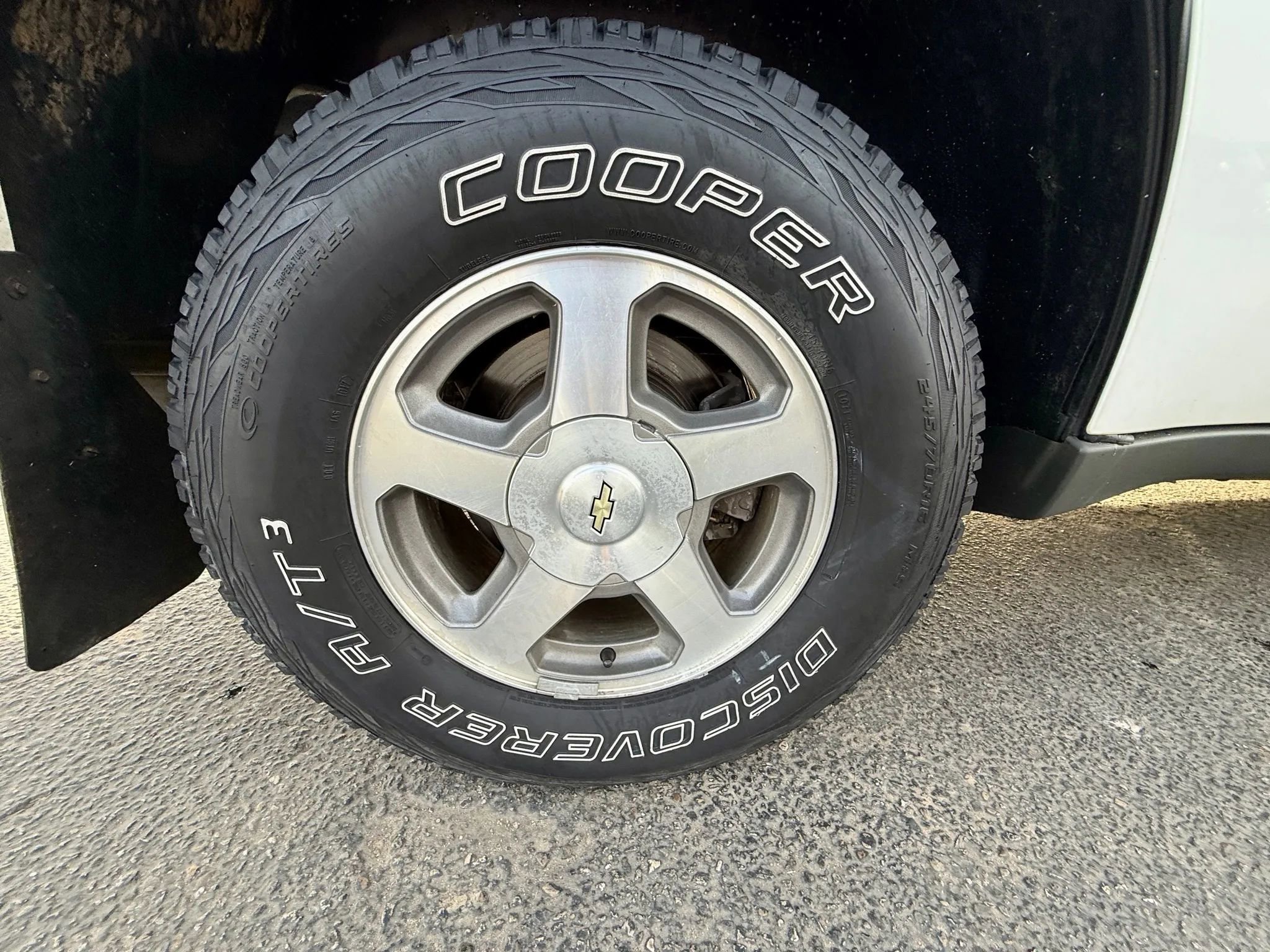 Used 2003 Chevrolet TrailBlazer LS w/ Preferred Equipment Group image 18