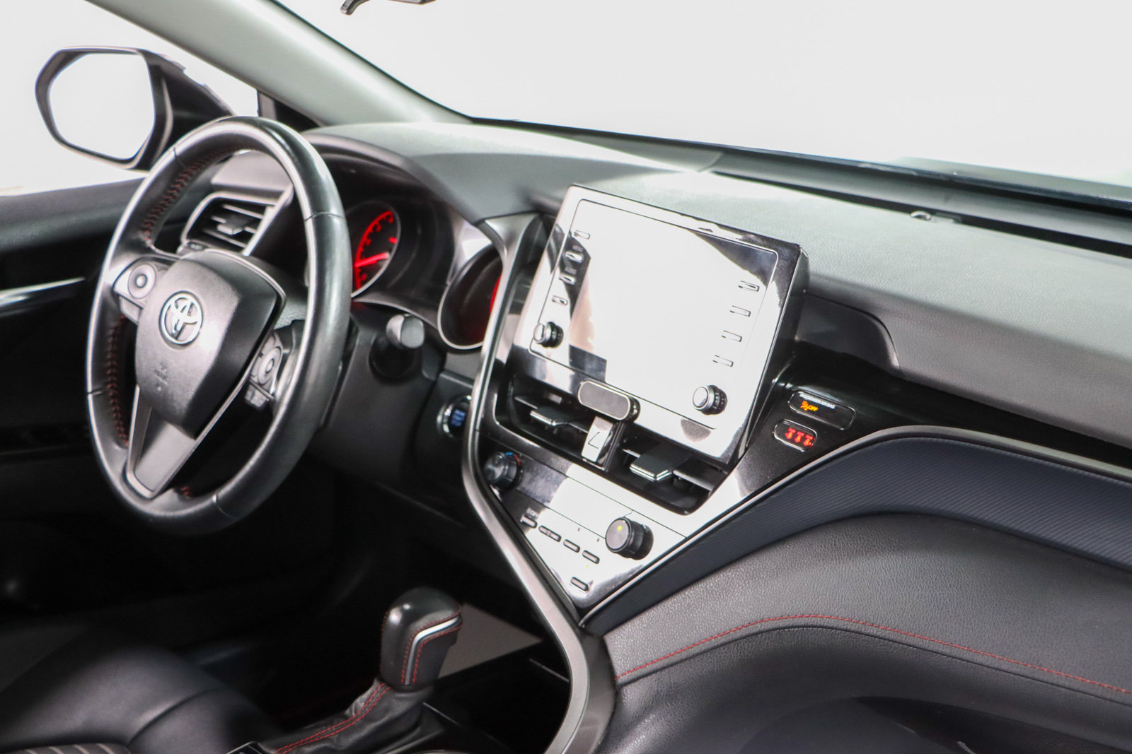 Used 2022 Toyota Camry TRD FWD image 25