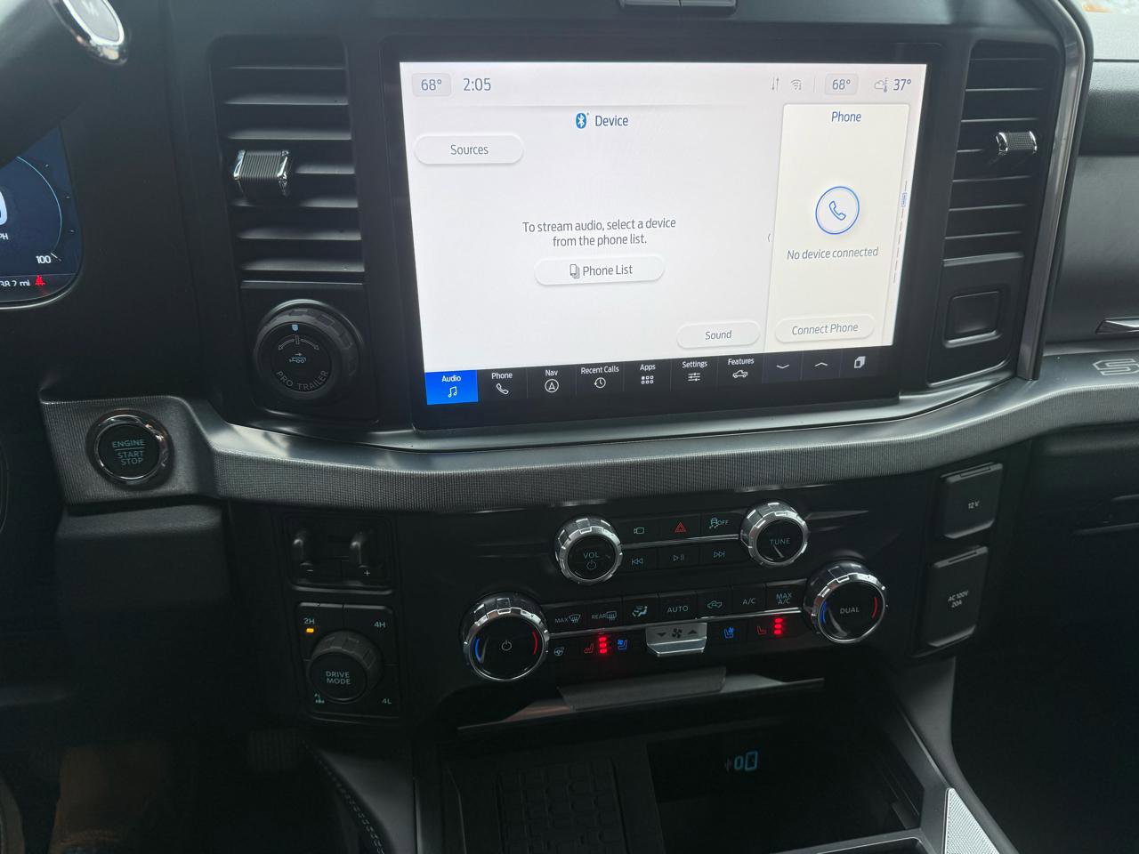 Used 2025 Ford F250 Platinum image 23