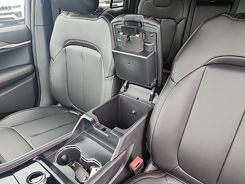 New 2026 Jeep Grand Cherokee Limited AWD/4WD image 25