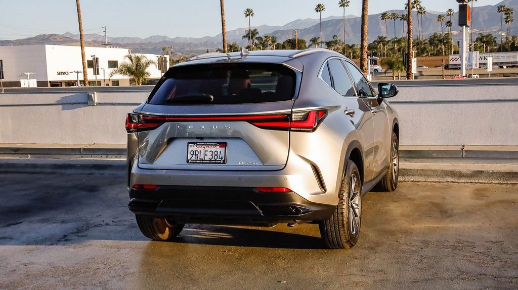 Used 2025 Lexus NX 250 FWD w/ Premium Package image 9
