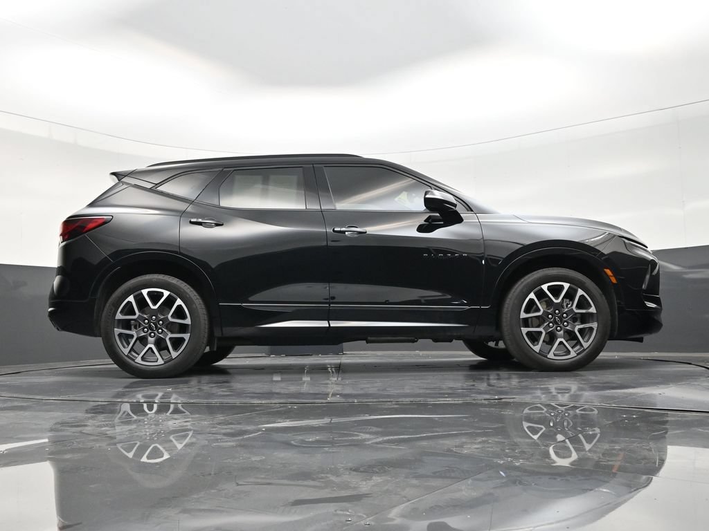 Used 2023 Chevrolet Blazer RS w/ Enhanced Convenience Package FWD image 25