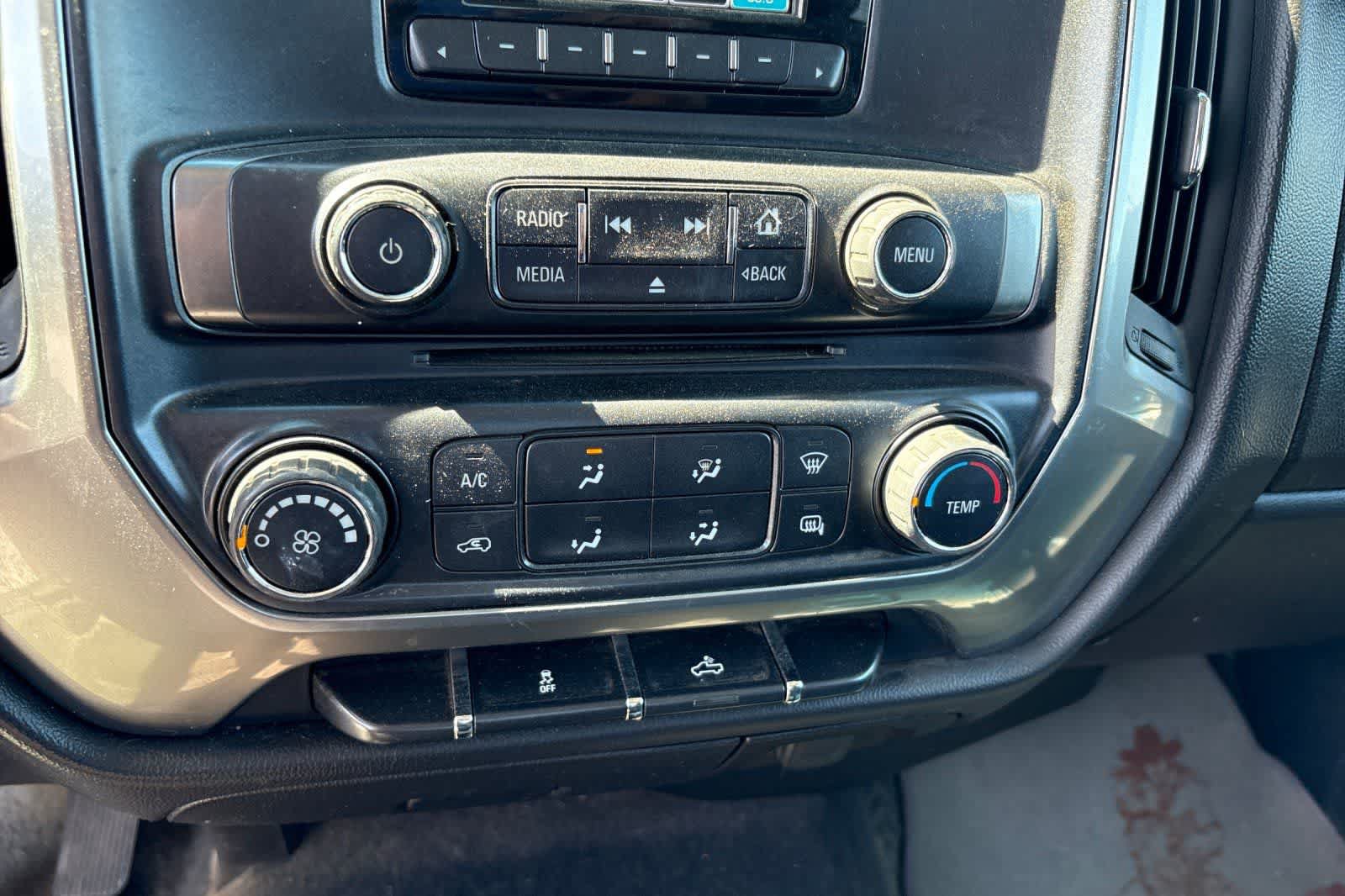 Used 2015 Chevrolet Silverado 2500 LT RWD image 19