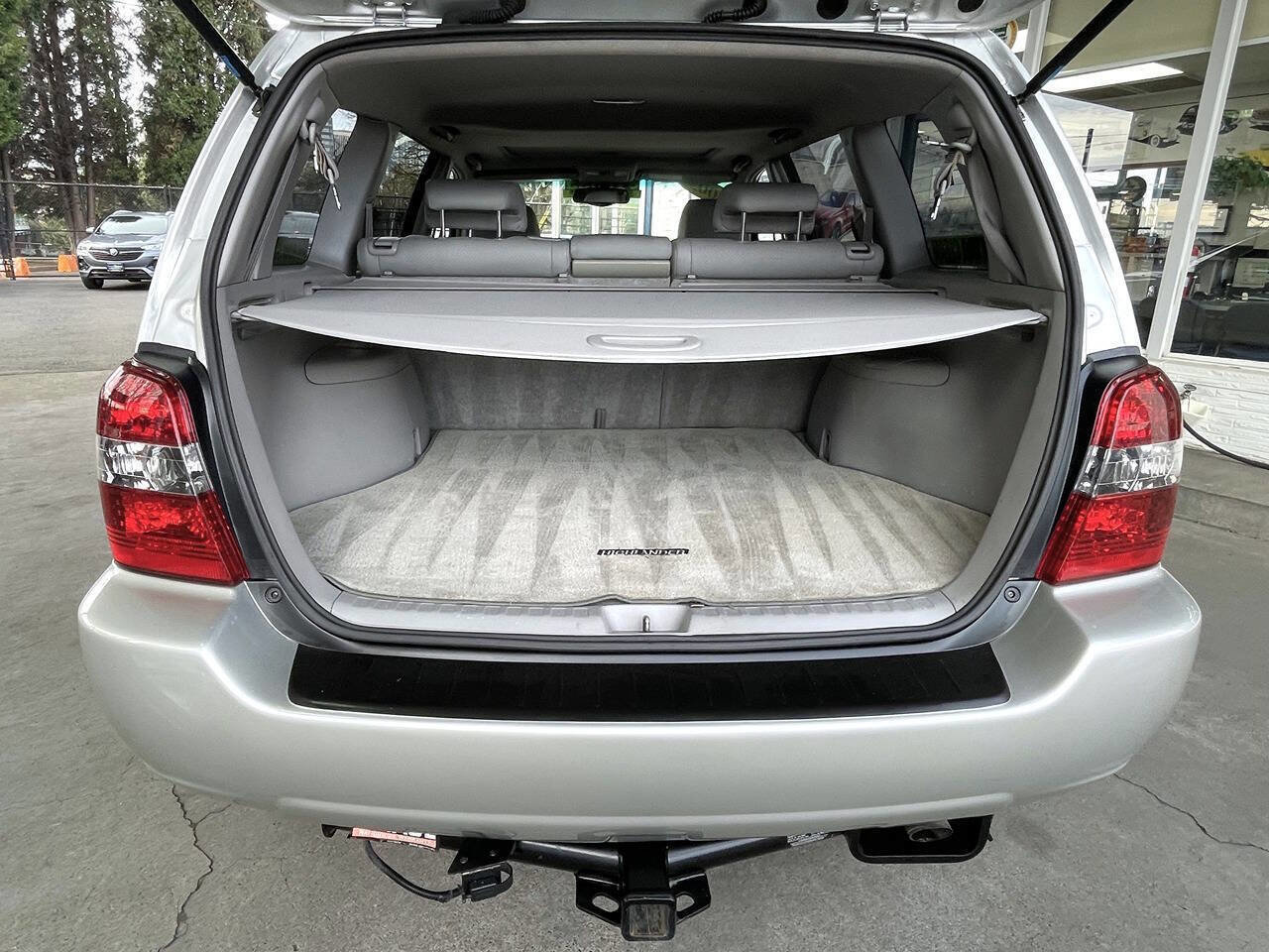 Used 2005 Toyota Highlander Limited AWD/4WD image 11
